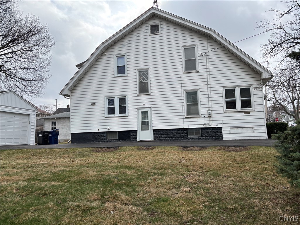 218 Malverne Drive, Syracuse, New York image 3