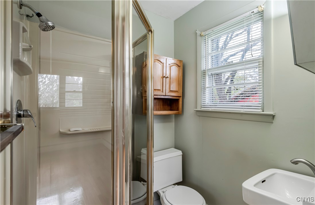 18 Court Knolle, New Hartford, New York image 38
