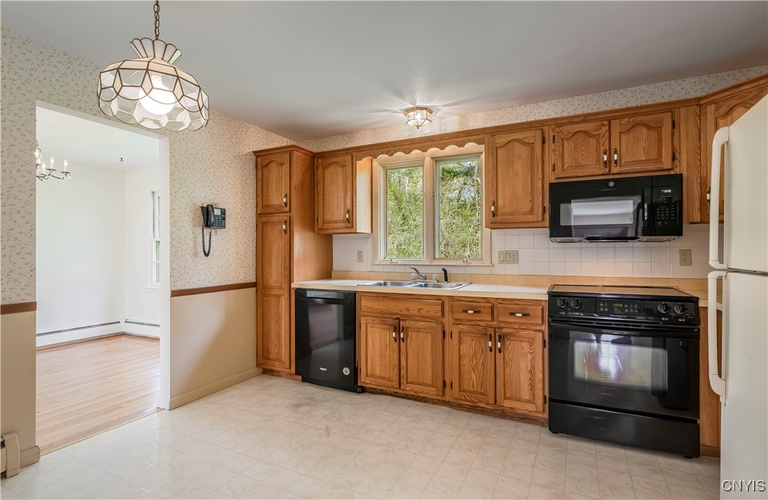 18 Court Knolle, New Hartford, New York image 29