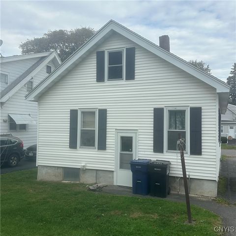 Tiny photo for 173 Ross Park, Syracuse, NY 13208 (MLS # S1660359)