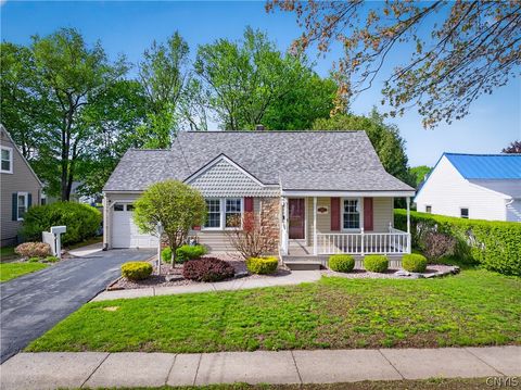 Homes For Sale - 130 Riverview Parkway<br/> Oneida County, Rome, NY 13440
