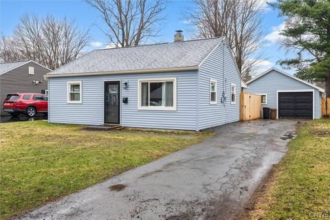 Homes For Sale - 27 Waterbury Drive<br/> Clay, NY 13212