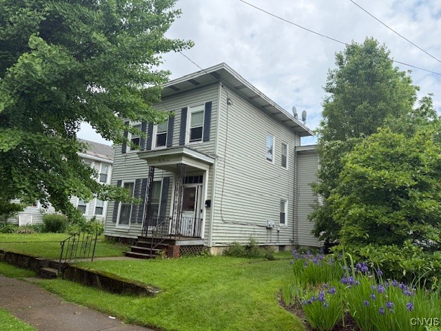 213 N Madison Street