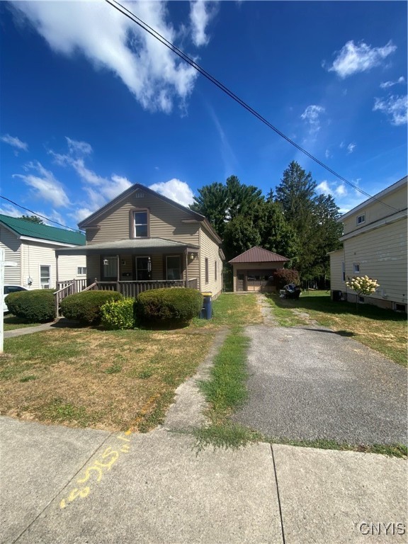 111 Seneca Avenue