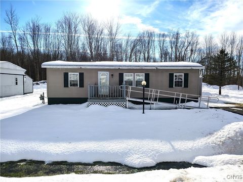 Tiny photo for 131 Pazdur Boulevard S, Westmoreland, NY 13440 (MLS # S1655312)