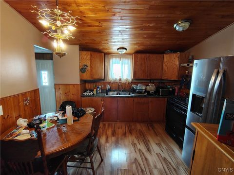 Tiny photo for 131 Pazdur Boulevard S, Westmoreland, NY 13440 (MLS # S1655312)