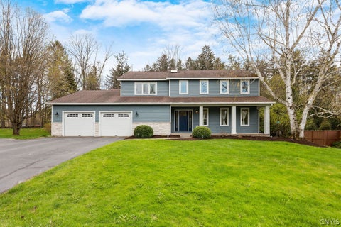 Homes For Sale - 8037 Merrimac Drive<br/> Manlius, NY 13104