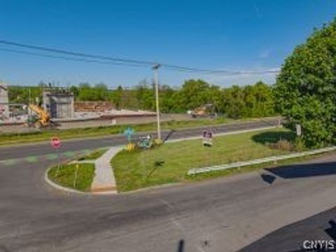 Tiny photo for 100 N WILBUR Avenue, Syracuse, NY 13204 (MLS # S1684089)