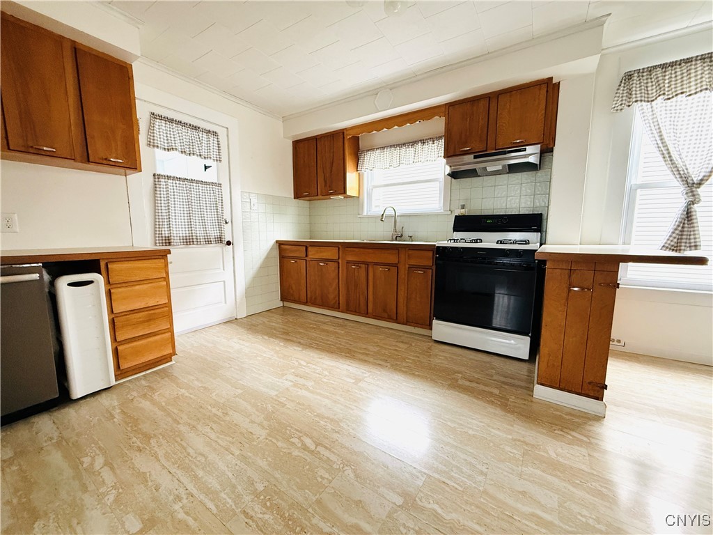 19 Hamlin Street, Cortland, New York image 15