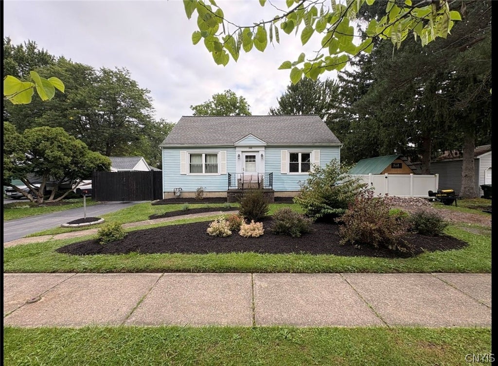 Photo of 1340 Parkview Drive, North Tonawanda, NY 14120 (MLS # S1710281)