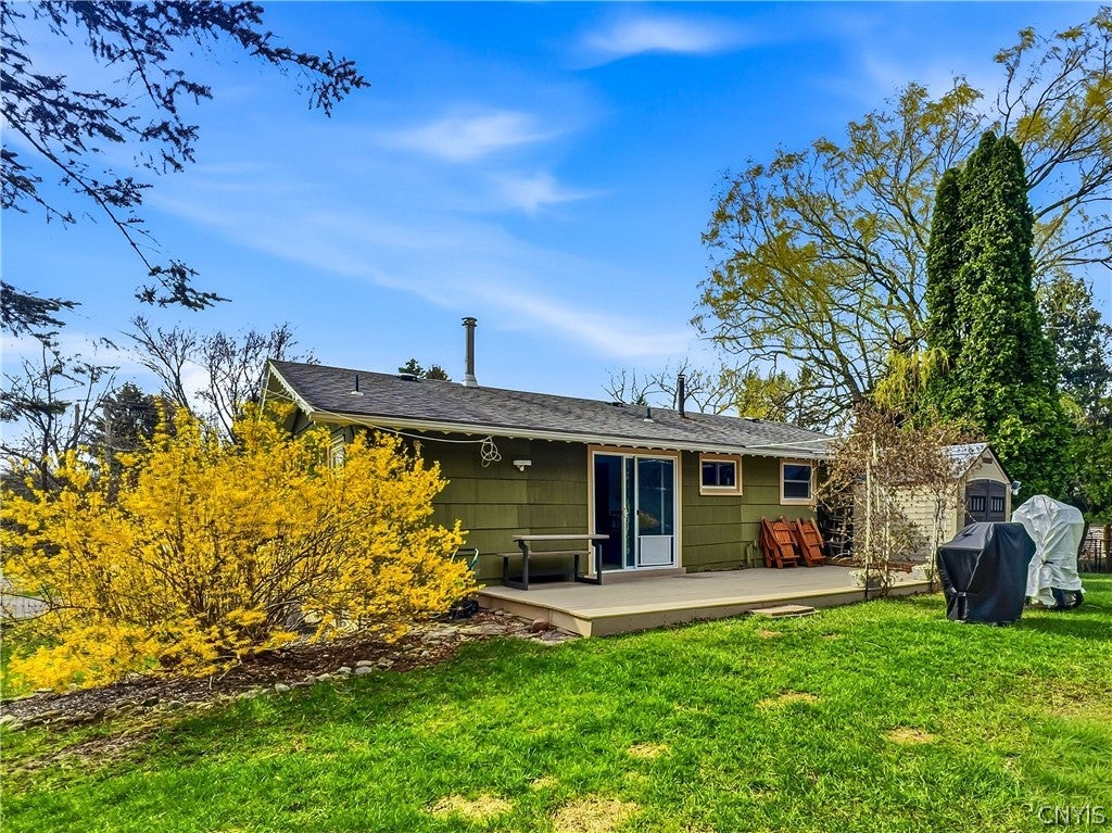 4422 Outlook Drive