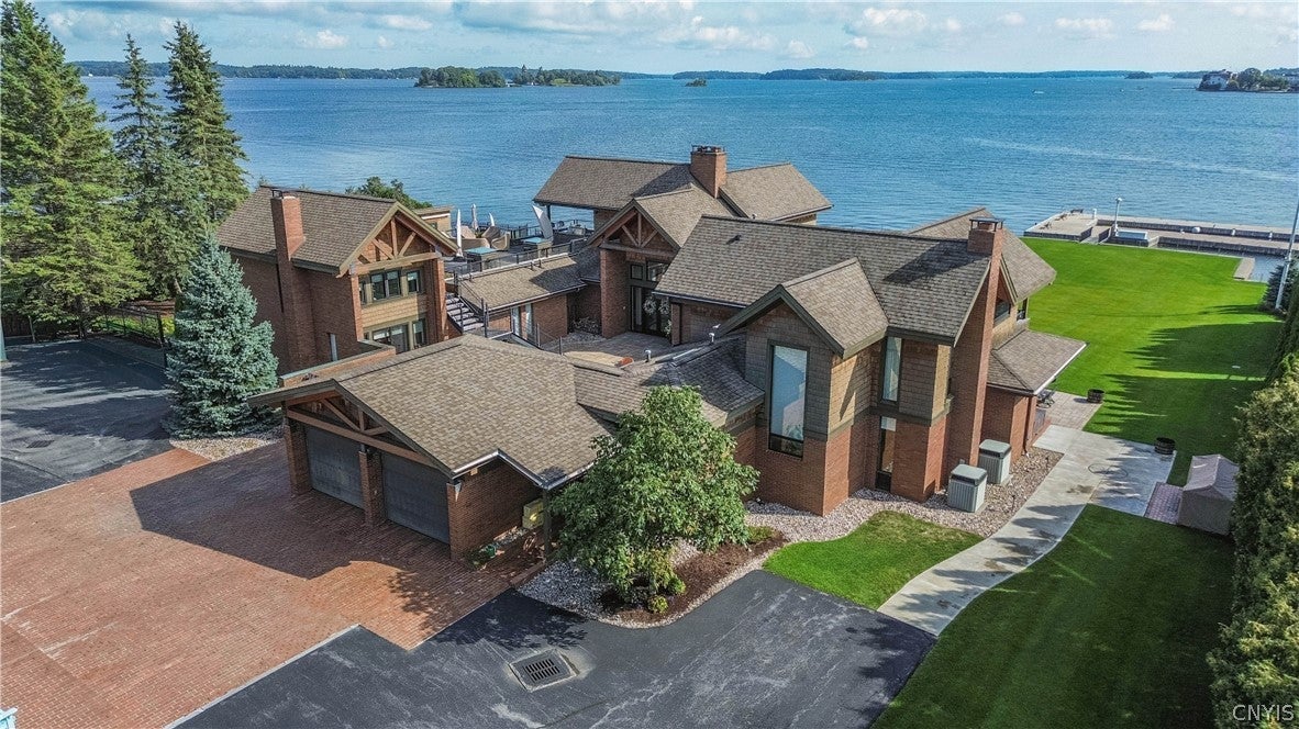 120 N Shore Drive