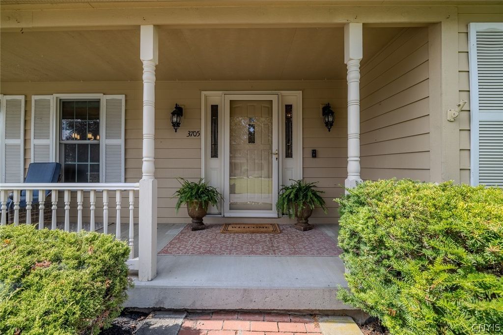Photo of 3705 Black Brant Drive, Clay, NY 13090 (MLS # S1695513)