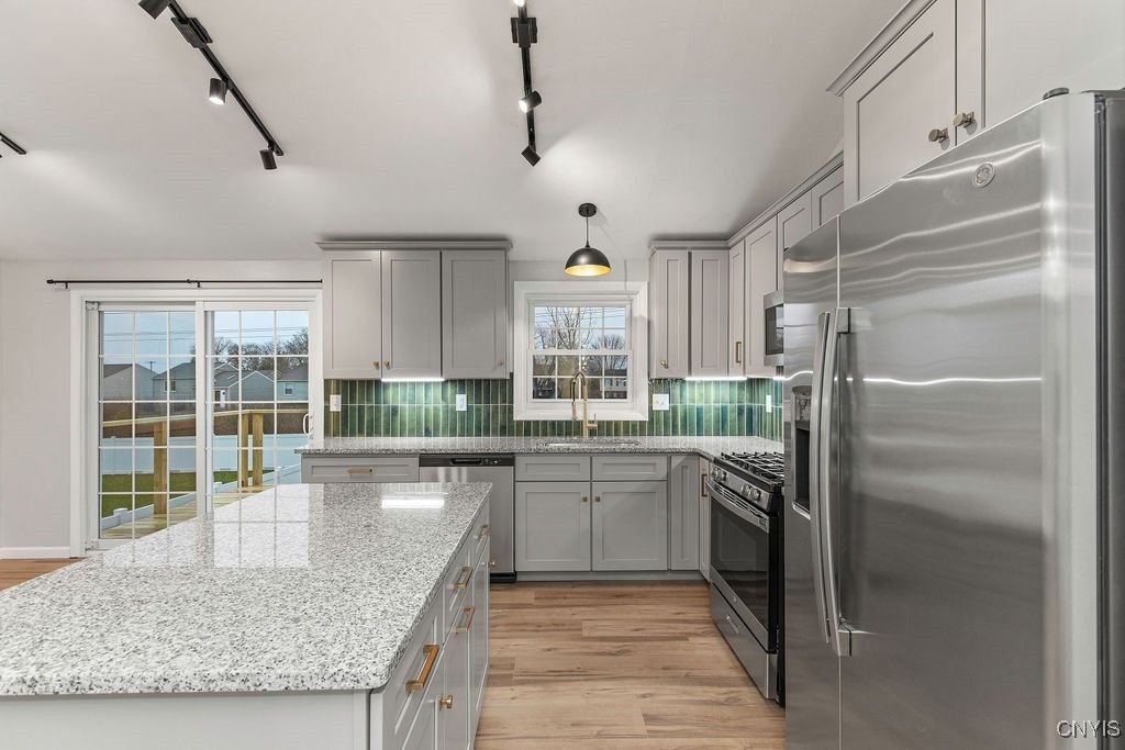 Photo of 7789 New Hope E, Clay, NY 13090 (MLS # S1652077)