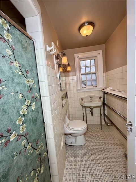 Tiny photo for 60 Sullivan Street, Cazenovia, NY 13035 (MLS # S1655440)