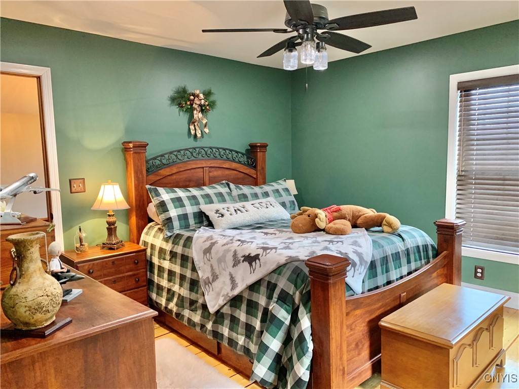 424 White Street, Sangerfield, New York image 26