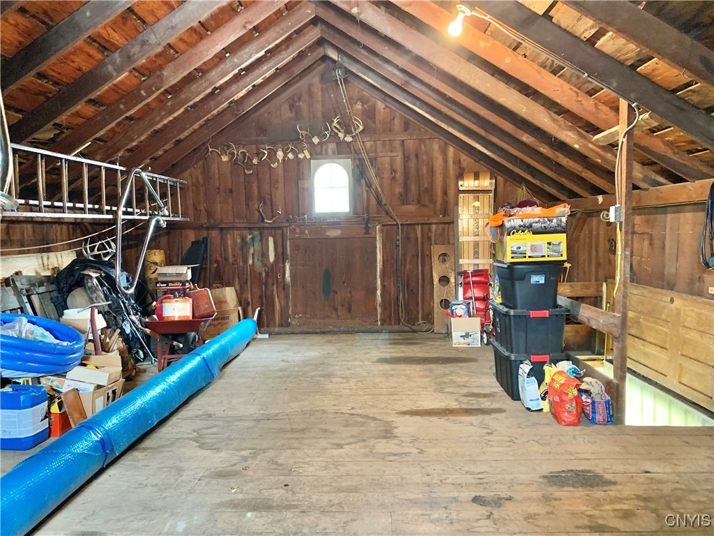 424 White Street, Sangerfield, New York image 42