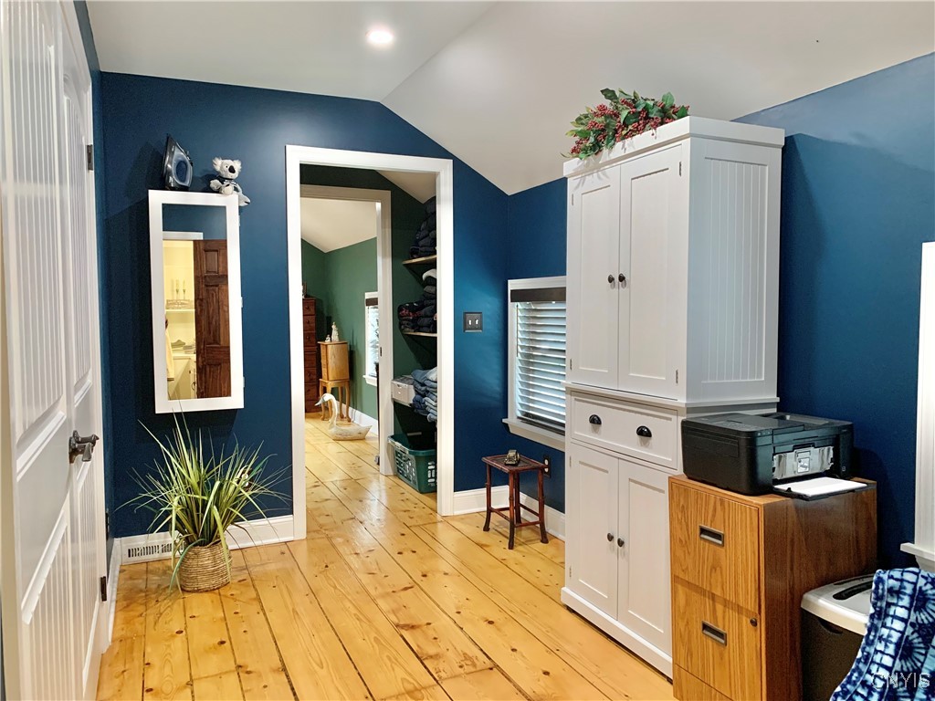 424 White Street, Sangerfield, New York image 28