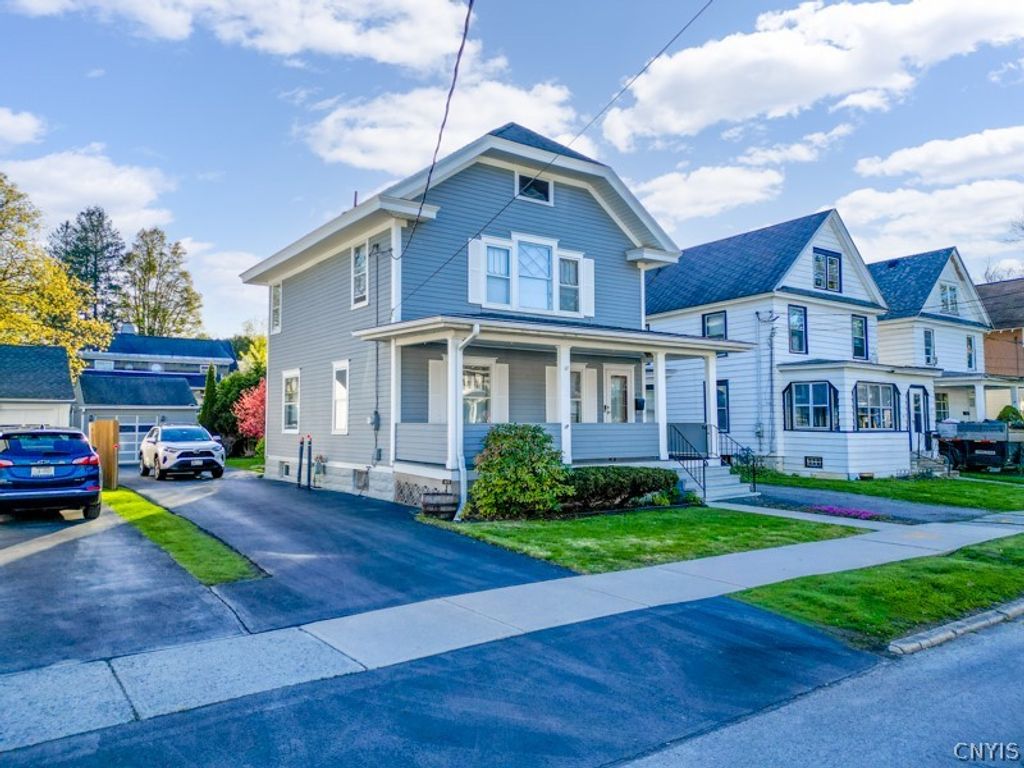 Photo of 415 Margaret st St, Herkimer, NY 13350 (MLS # S1677403)