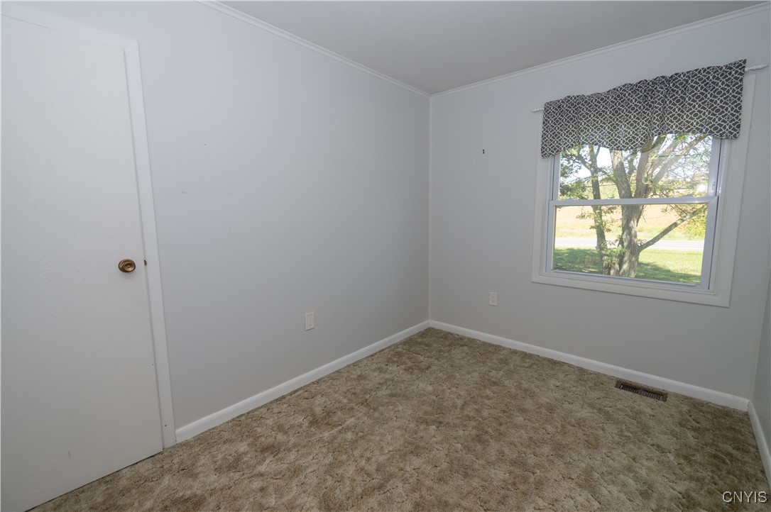 Throop, New York 13021, United States, 3 Bedrooms Bedrooms, ,2 BathroomsBathrooms,Residential,Active,221896