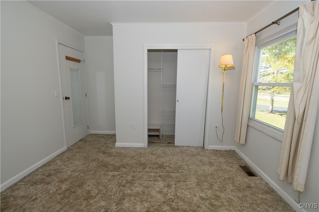 Throop, New York 13021, United States, 3 Bedrooms Bedrooms, ,2 BathroomsBathrooms,Residential,Active,221896