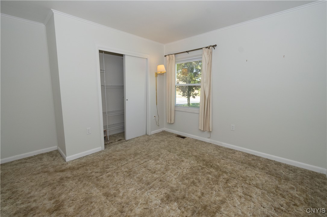 Throop, New York 13021, United States, 3 Bedrooms Bedrooms, ,2 BathroomsBathrooms,Residential,Active,221896