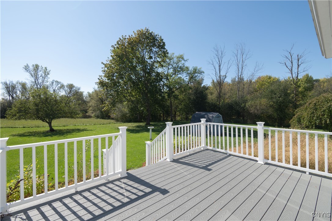 Throop, New York 13021, United States, 3 Bedrooms Bedrooms, ,2 BathroomsBathrooms,Residential,Active,221896