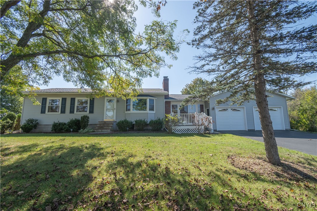 Throop, New York 13021, United States, 3 Bedrooms Bedrooms, ,2 BathroomsBathrooms,Residential,Active,221896