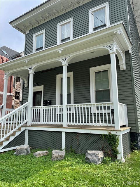 Apartment For Rent - 206 Hawley Avenue Apt 2 Ave<br/> Syracuse, NY 13203
