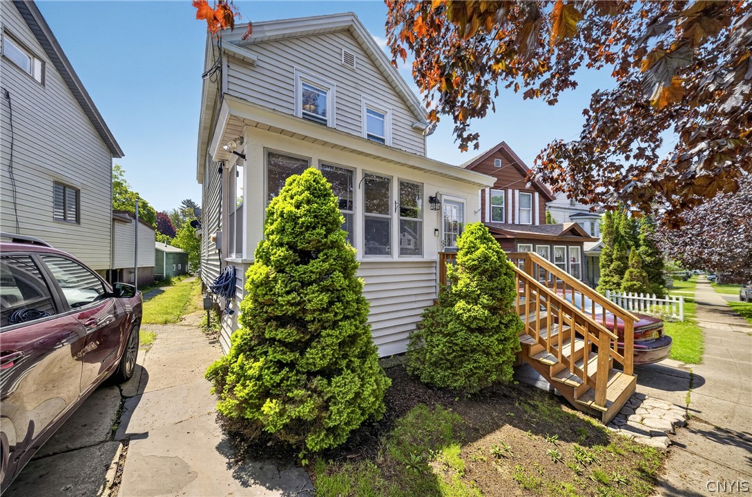 118 W Cayuga Street