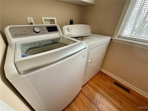 Tiny photo for 5210 Hook Circle Cir, DeWitt, NY 13078 (MLS # S1660375)