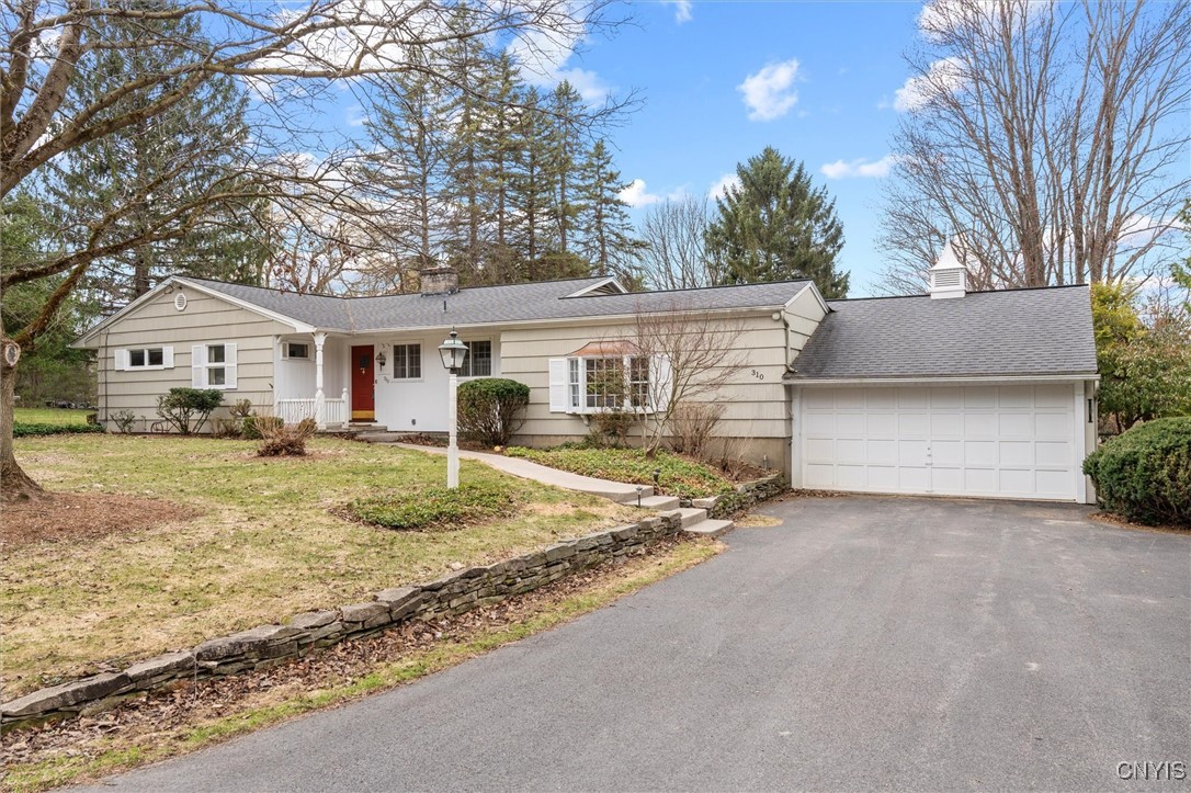310 Dawley Road, Manlius, New York image 1