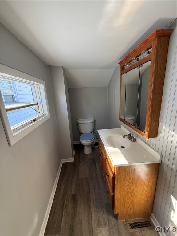 64 Hamilton Avenue, Auburn, New York image 8