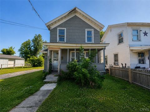 Homes For Sale - 211 E Whitesboro Street<br/> Oneida County, Rome, NY 13440