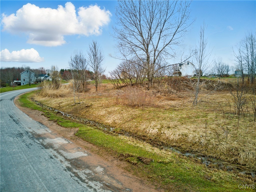 71 Canterbury, Hastings, New York image 16