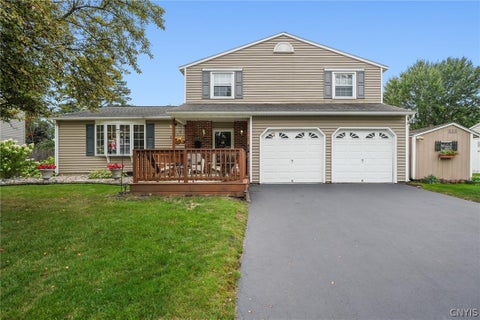 Homes For Sale - 8043 Bamm Hollow Road<br/> Onondaga County, Clay, NY 13041