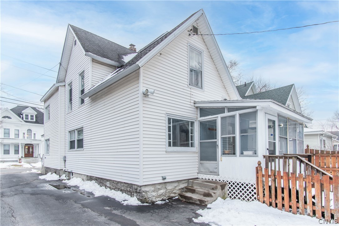 316 Mullin Street