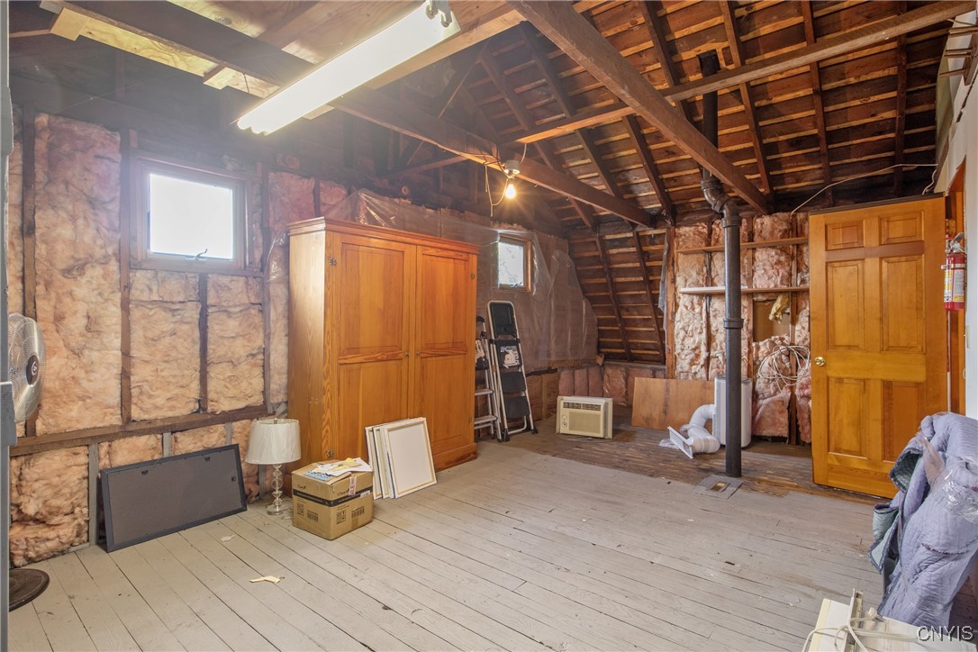 129 Ross Park, Syracuse, New York image 31