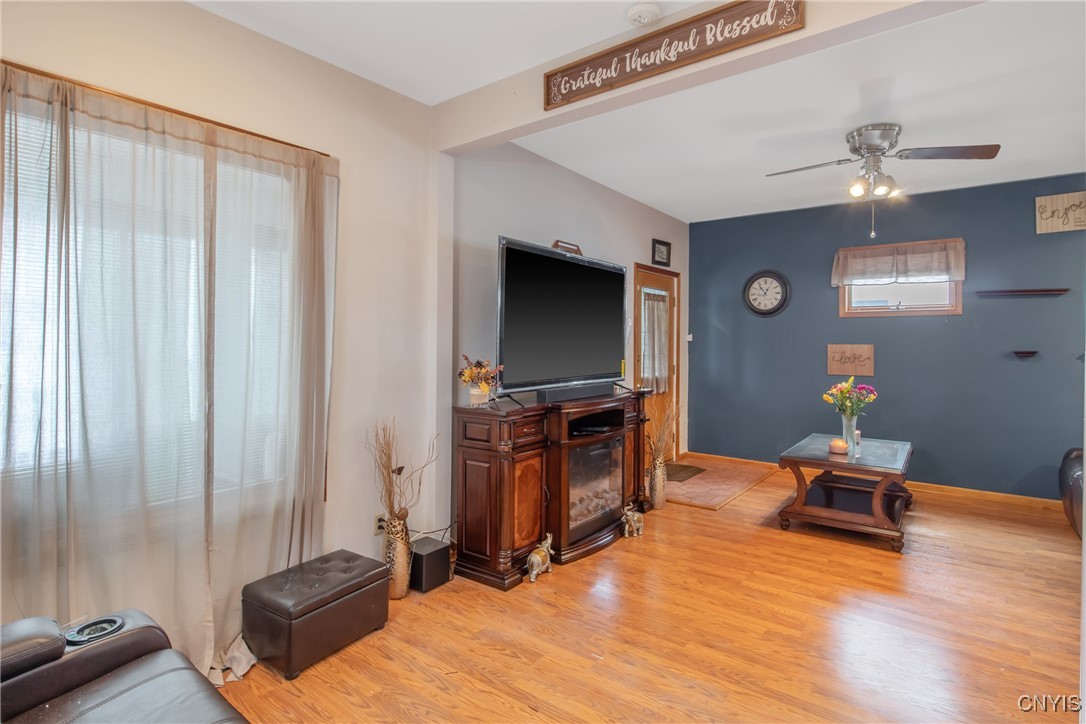129 Ross Park, Syracuse, New York image 6