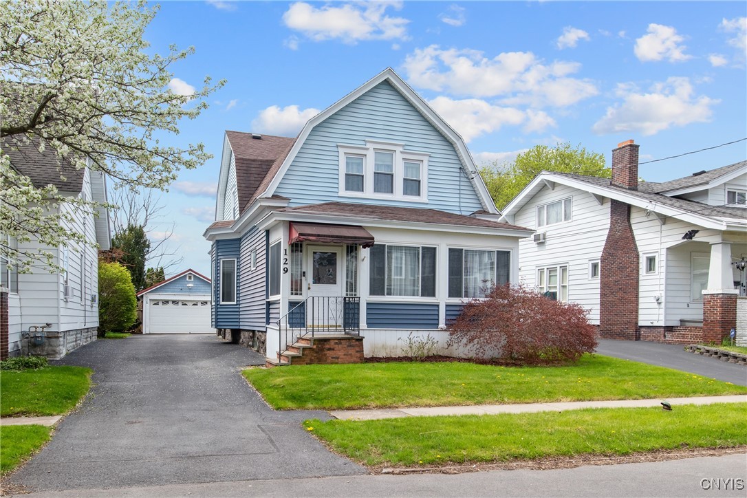 129 Ross Park, Syracuse, New York image 1