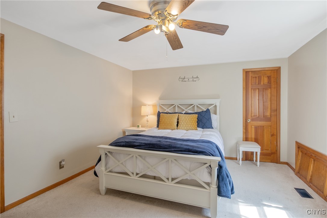 129 Ross Park, Syracuse, New York image 27