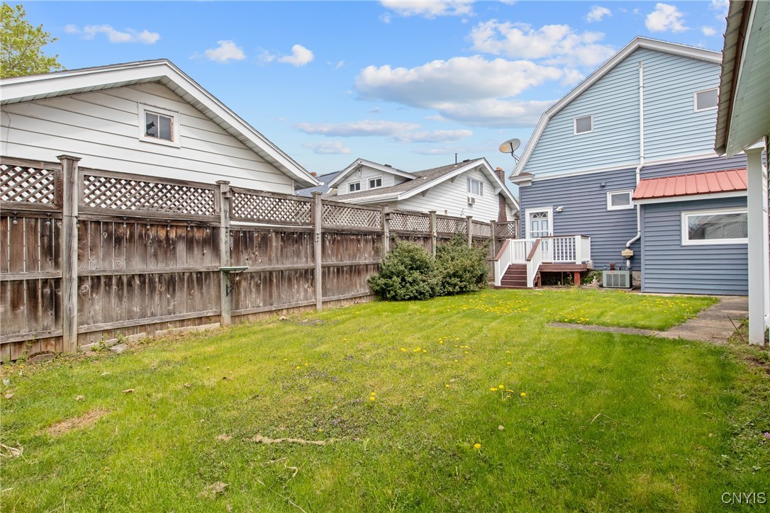 129 Ross Park, Syracuse, New York image 34