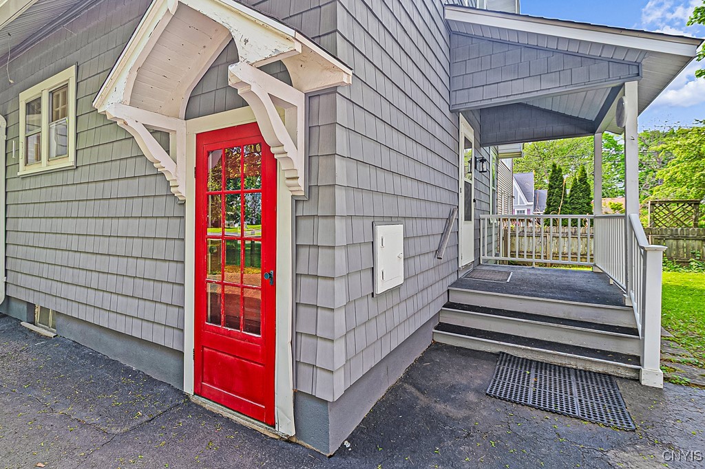 17 Brookline Dr Dr, Utica, New York image 5