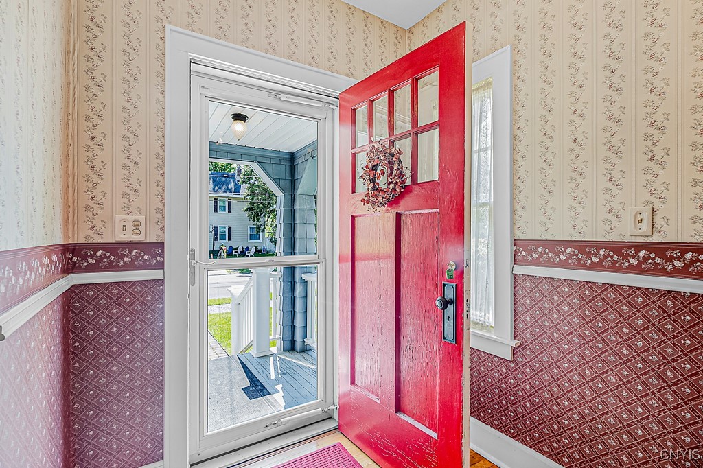 17 Brookline Dr Dr, Utica, New York image 9
