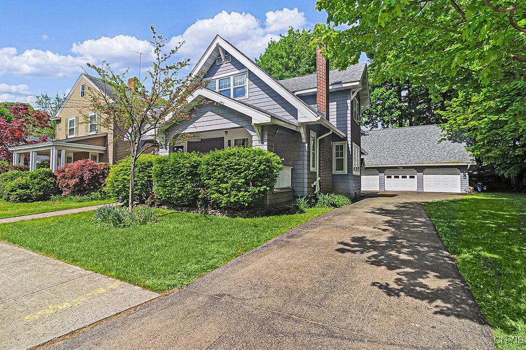 17 Brookline Dr Dr, Utica, New York image 1
