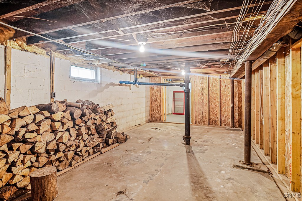 17 Brookline Dr Dr, Utica, New York image 37