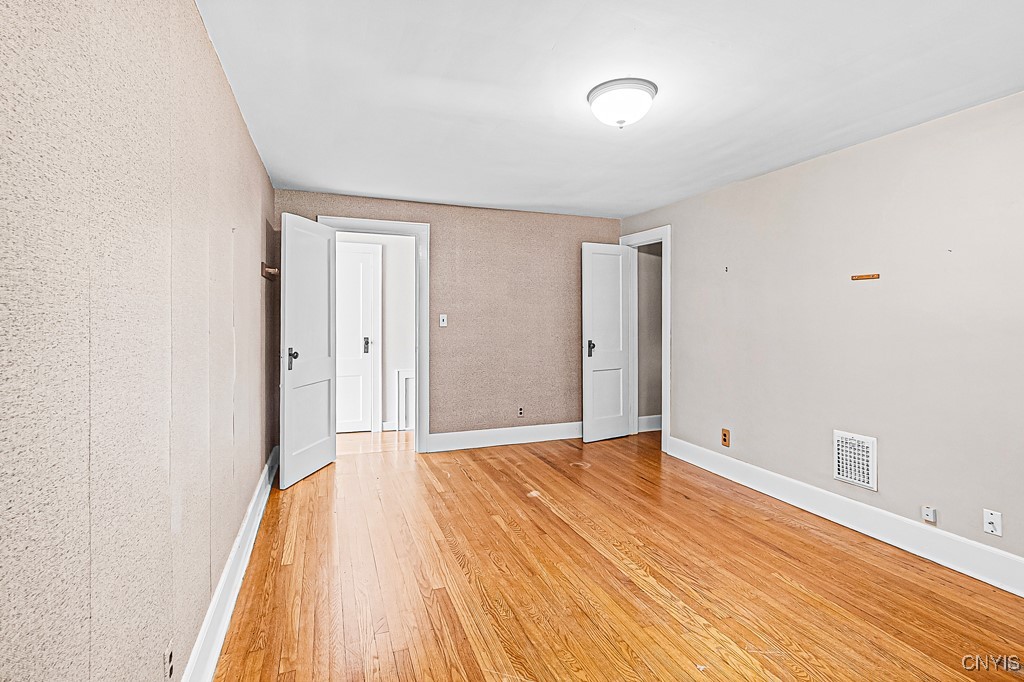 17 Brookline Dr Dr, Utica, New York image 30