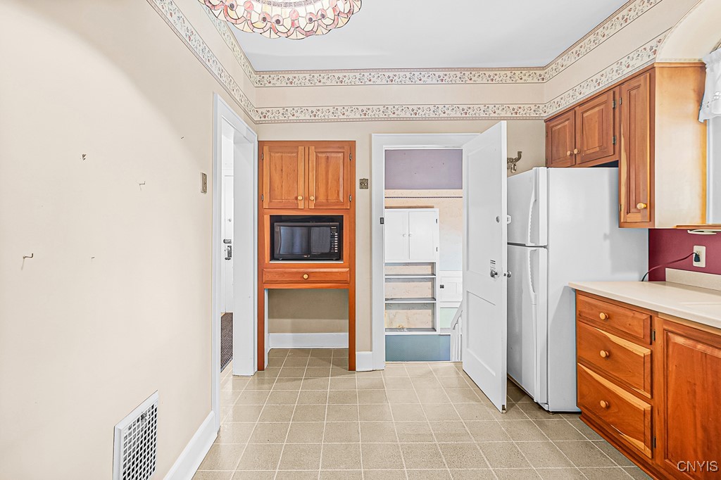 17 Brookline Dr Dr, Utica, New York image 17