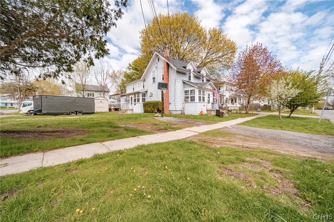 414 Worth Street