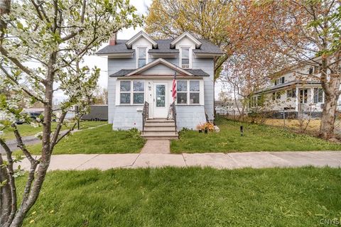 Photo of 414 Worth Street, Fulton, NY 13069 (MLS # S1650698)